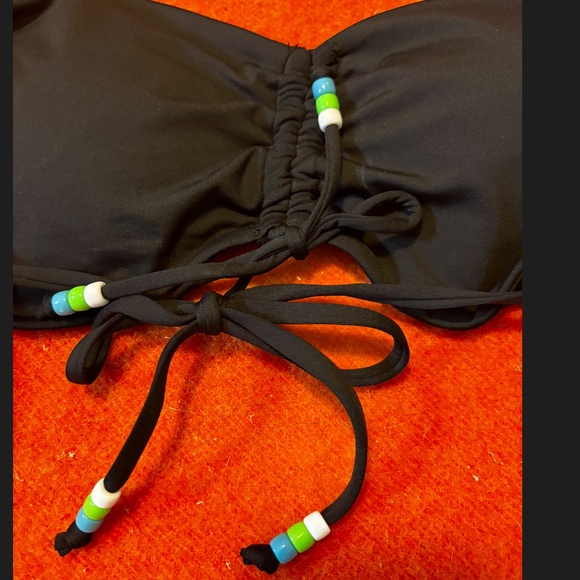 Black bead and drawstring bandeau bikini top NWT - Picture 4 of 12